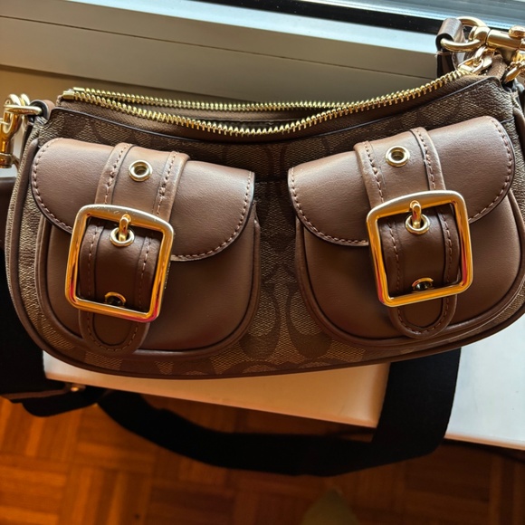 Coach small crossbody/shoulder bag - Picture 2 of 5